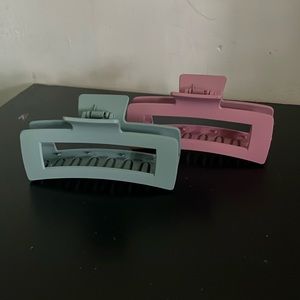 🔥 (5 for 15$) 2 pack Hair Clips